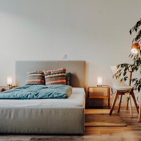 Mayen, Baeckerstr, Privatzimmer Nr1, Innenstadt, Naehe Nuerburgring & Burg Eltz, Gemeinschaftsbad Экстерьер фото